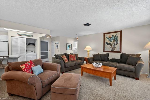 5117 Sea Bell RD D-202, Sanibel, FL 33957