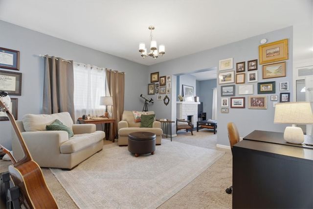 246 Dunseith St, Oakland, PA 15213