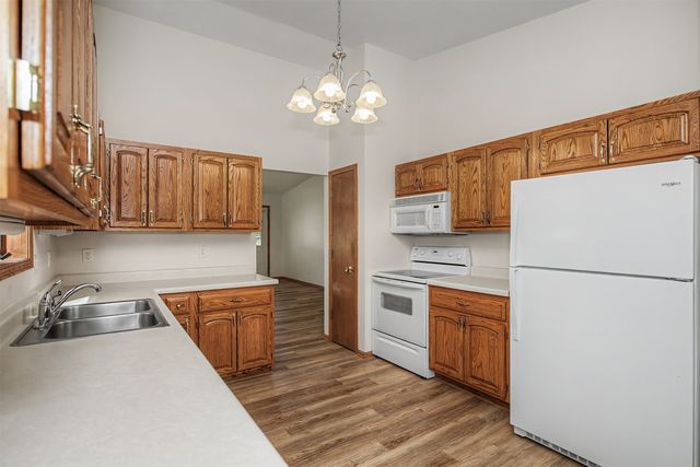 3201 Polaris Drive, Ames, IA 50010