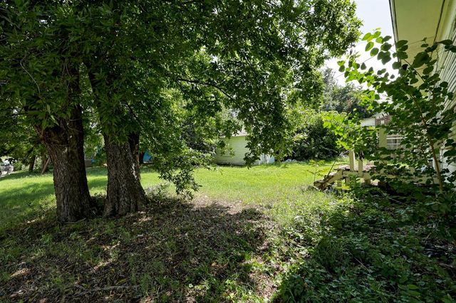1323 W Park Place, Oklahoma City, OK 73106