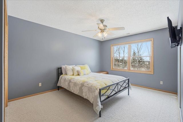 1654 Waters Edge Drive, New Richmond, WI 54017