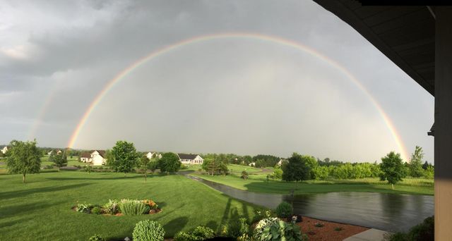 1654 Waters Edge Drive, New Richmond, WI 54017