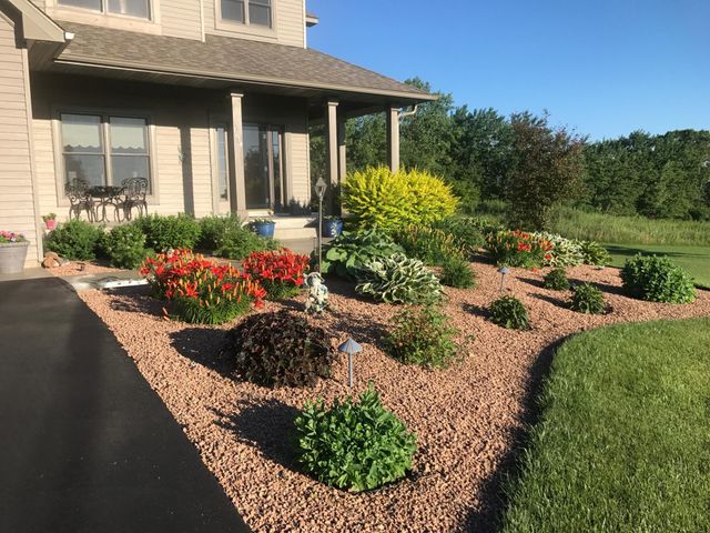 1654 Waters Edge Drive, New Richmond, WI 54017