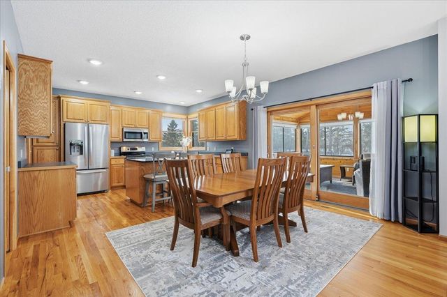 1654 Waters Edge Drive, New Richmond, WI 54017