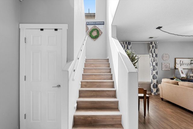 5420 DARLINGTON Place NW, Albuquerque, NM 87114