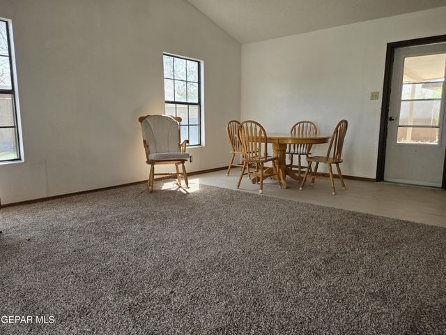 7729 BROADWAY Drive, El Paso, TX 79915