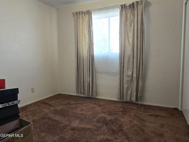 7729 BROADWAY Drive, El Paso, TX 79915