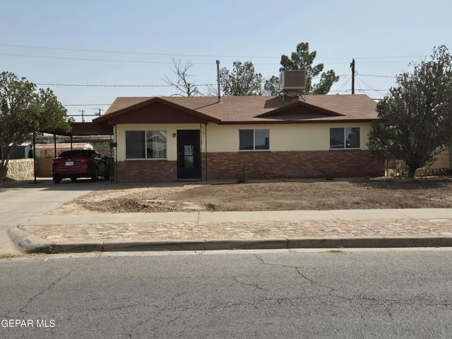 7729 BROADWAY Drive, El Paso, TX 79915