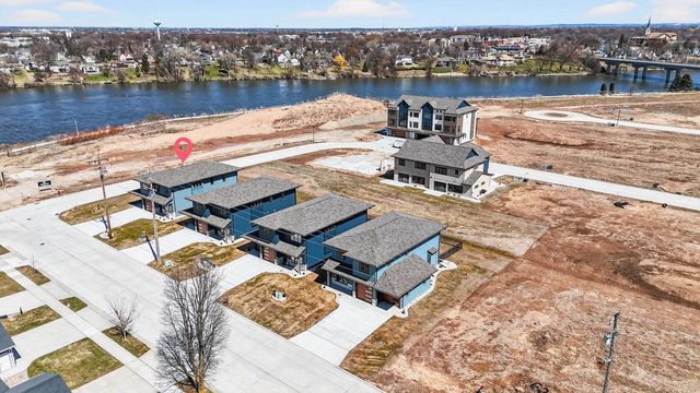 385 N WILSON STREET, Kimberly, WI 54136