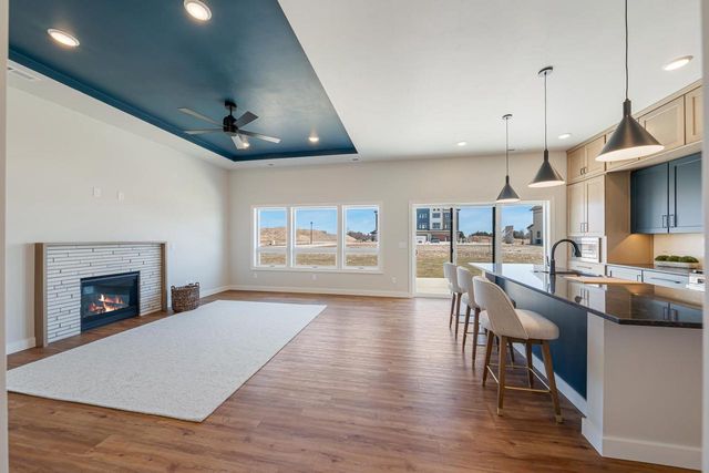 385 N WILSON STREET, Kimberly, WI 54136
