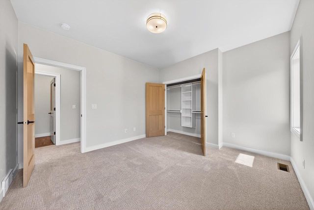 385 N WILSON STREET, Kimberly, WI 54136
