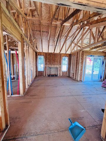 152 Double Tree, Mt Sterling, KY 40353