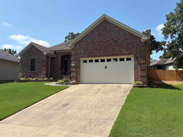 10915 Windridge Dr., Sherwood, AR 72120