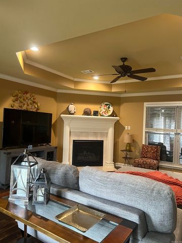 10915 Windridge Dr., Sherwood, AR 72120