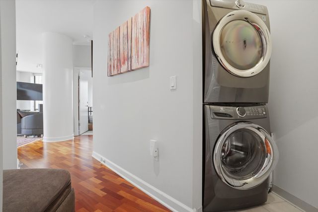 233 E 13th Street 909, Chicago, IL 60605
