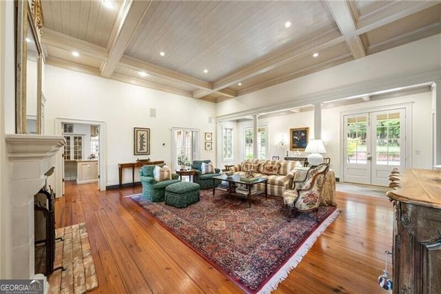 10180 Capps Ferry Road, Chattahoochee Hills, GA 30268