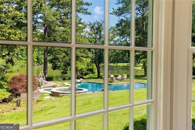10180 Capps Ferry Road, Chattahoochee Hills, GA 30268