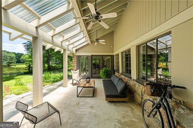 10180 Capps Ferry Road, Chattahoochee Hills, GA 30268