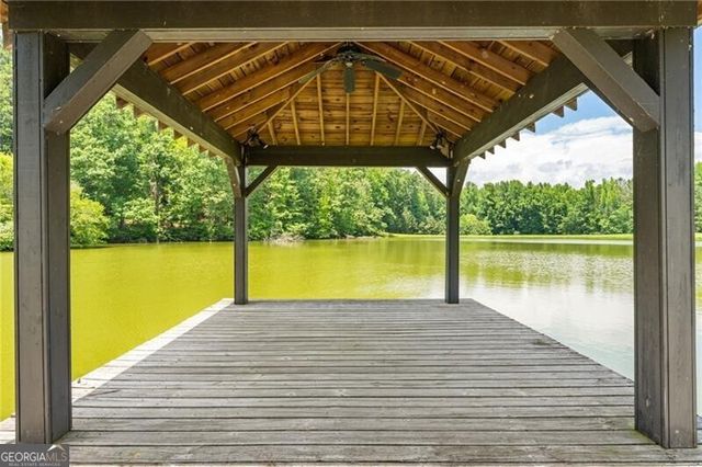 10180 Capps Ferry Road, Chattahoochee Hills, GA 30268