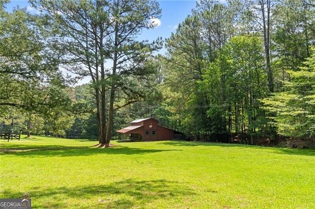 10180 Capps Ferry Road, Chattahoochee Hills, GA 30268