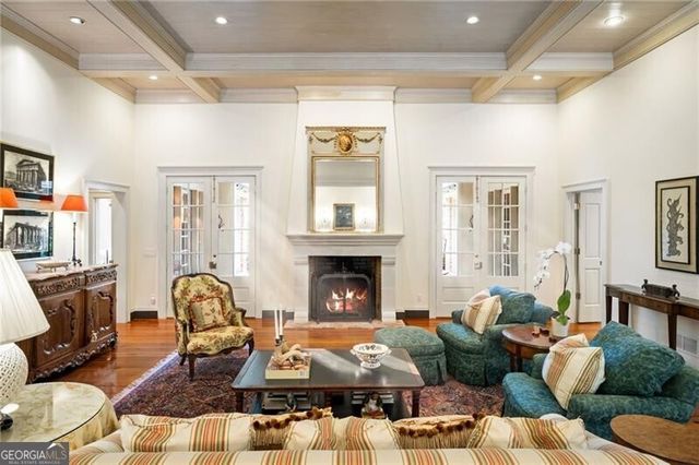 10180 Capps Ferry Road, Chattahoochee Hills, GA 30268