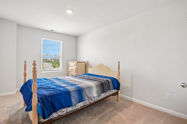 7005 Paisley Wood Dr, Antioch, TN 37013