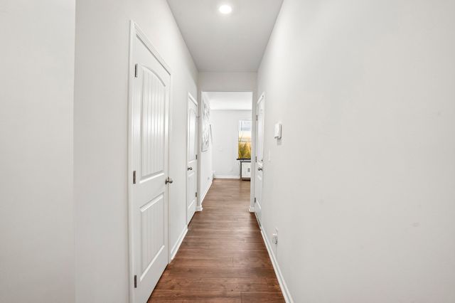 7005 Paisley Wood Dr, Antioch, TN 37013