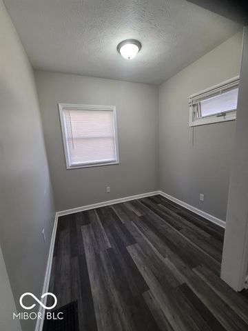 321 W 40th Street, Indianapolis, IN 46208