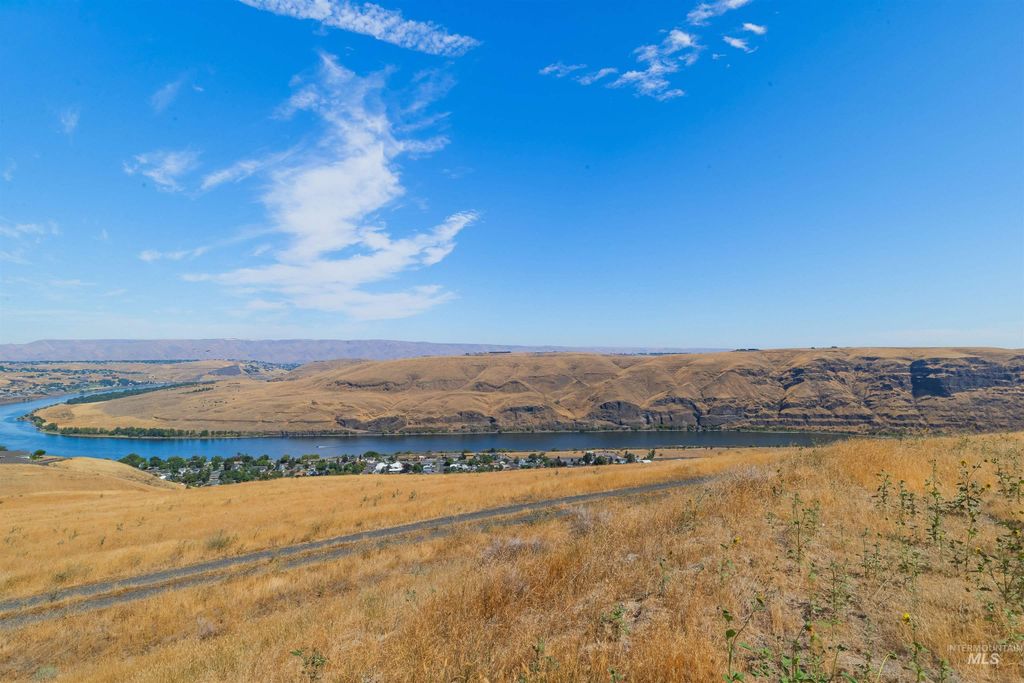 791 Swantz, Asotin, WA 99402