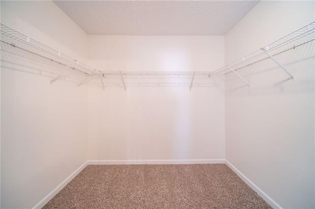 452 Crested View Drive, Loganville, GA 30052