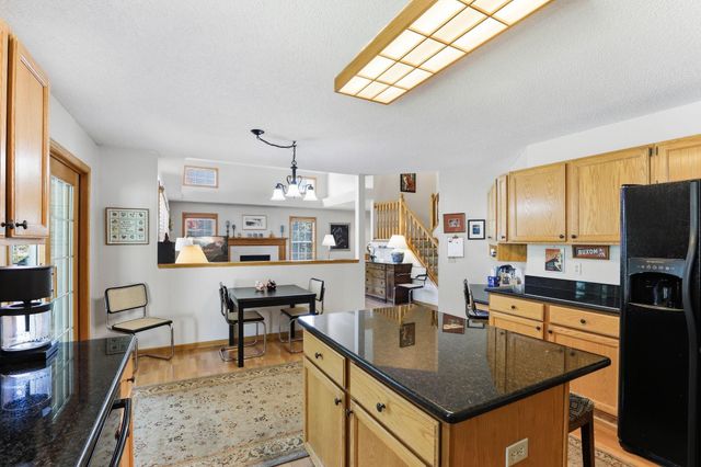8777 Cottonwood Lane, Eden Prairie, MN 55347
