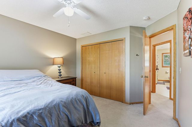 8777 Cottonwood Lane, Eden Prairie, MN 55347