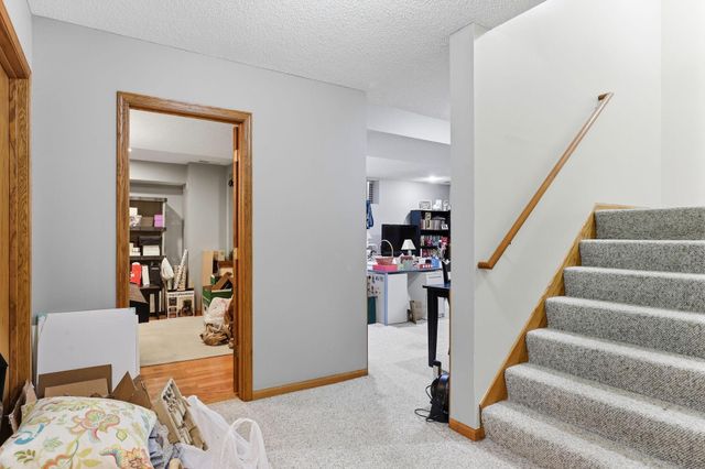 8777 Cottonwood Lane, Eden Prairie, MN 55347