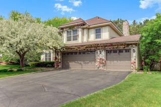 8777 Cottonwood Lane, Eden Prairie, MN 55347