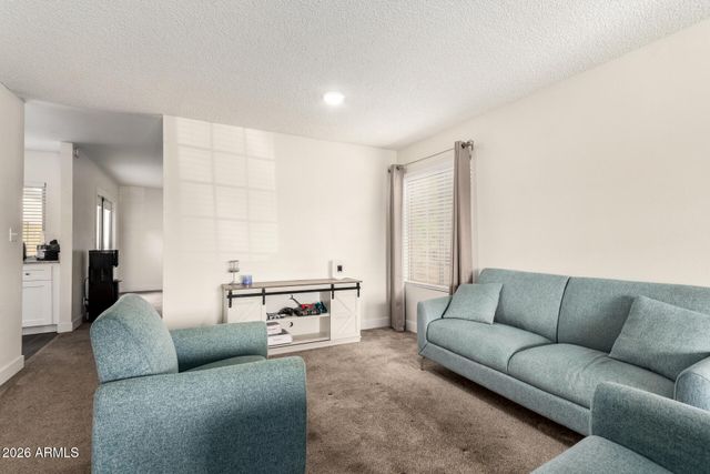 4942 W TOWNLEY Avenue, Glendale, AZ 85302