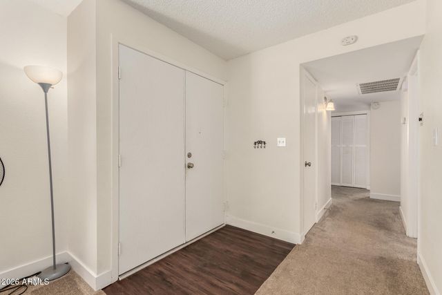 4942 W TOWNLEY Avenue, Glendale, AZ 85302