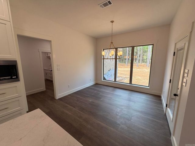 2 Grey Wolf Cove, Greenbrier, AR 72058
