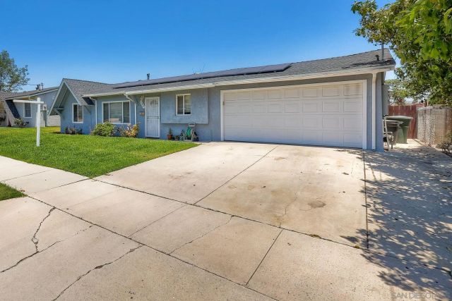 723 Osage St, Spring Valley, CA 91977