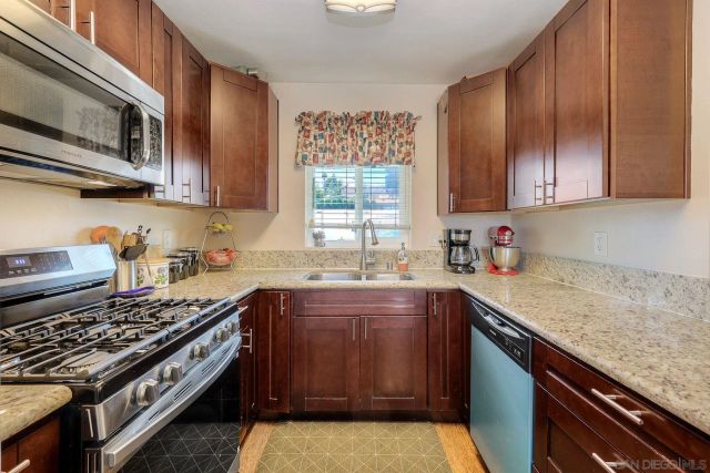 723 Osage St, Spring Valley, CA 91977