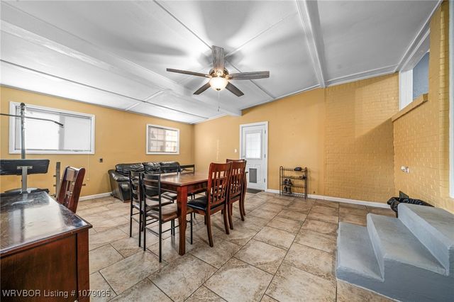 6820 S 7th Street, Fort Smith, AR 72908