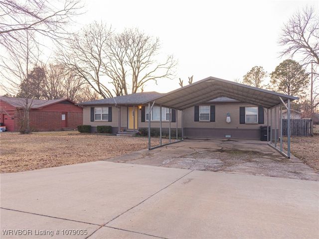 6820 S 7th Street, Fort Smith, AR 72908
