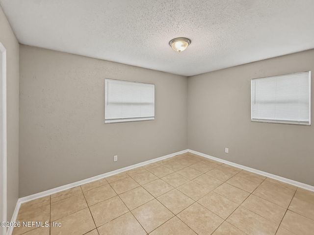 3145 SAN SALVADORE Avenue, Jacksonville, FL 32246
