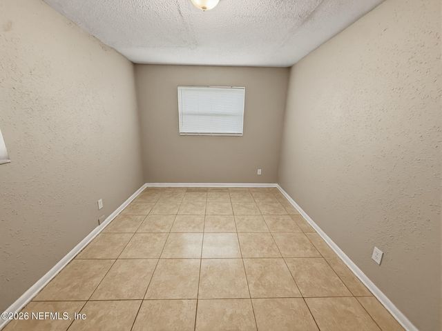 3145 SAN SALVADORE Avenue, Jacksonville, FL 32246
