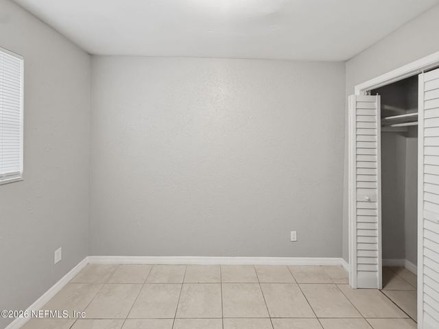 3145 SAN SALVADORE Avenue, Jacksonville, FL 32246