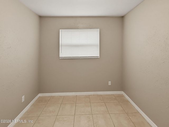 3145 SAN SALVADORE Avenue, Jacksonville, FL 32246