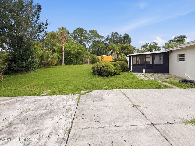 3145 SAN SALVADORE Avenue, Jacksonville, FL 32246