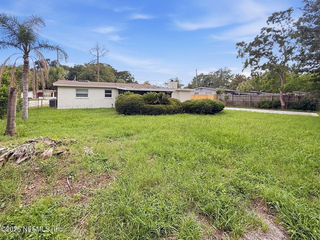 3145 SAN SALVADORE Avenue, Jacksonville, FL 32246