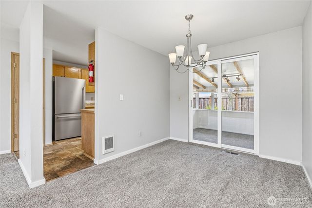 1215 E Gilkey Road, Burlington, WA 98233