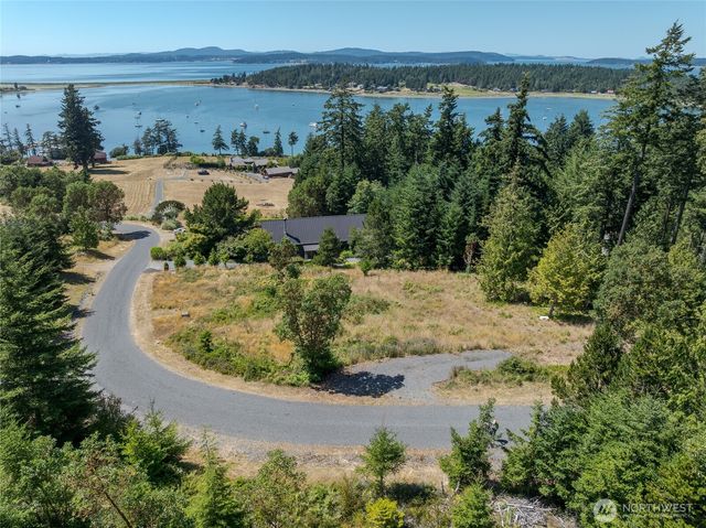 295 Rum Runner Rd, Lopez Island, WA 98261