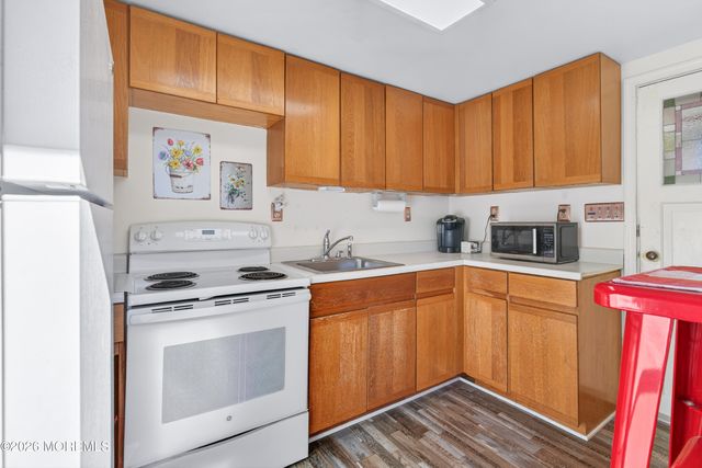 22 Twin Drive, New Egypt, NJ 08533